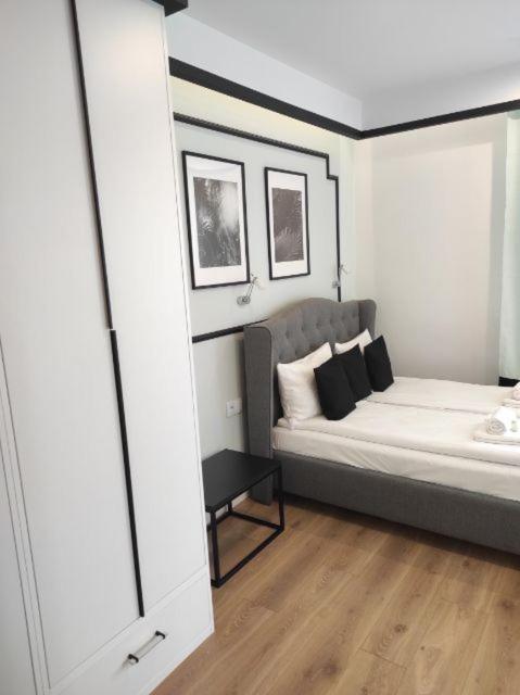 City Break Atelier Praga Apartamenty Varsó Szoba fotó